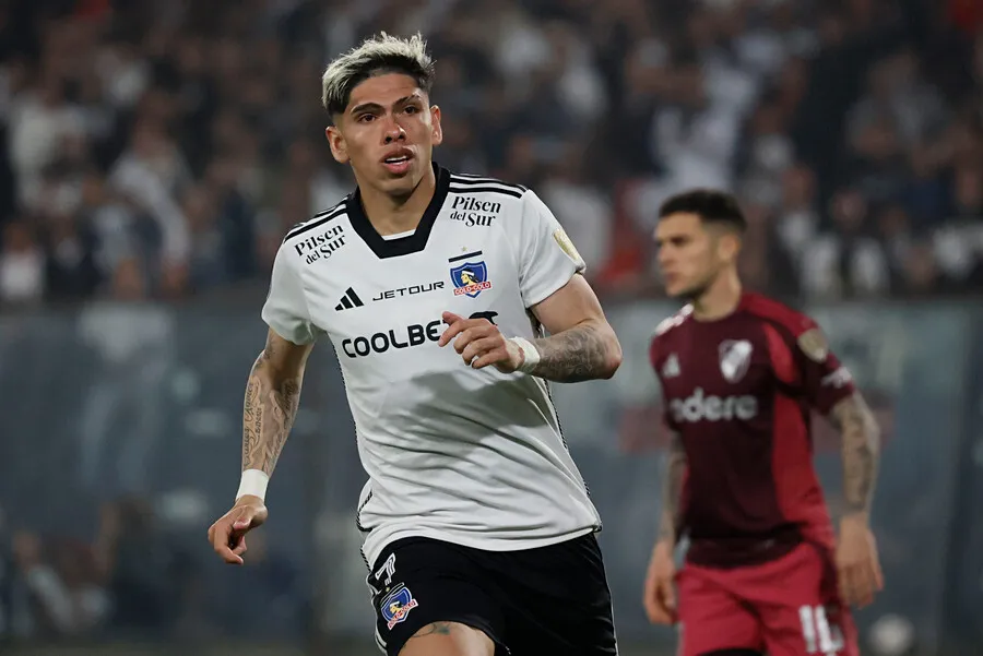 Palacios brilló ante River Plate. | Foto: Photosport