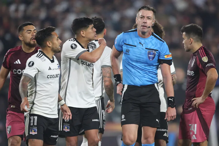 Raphael Claus perjudicó abiertamente a Colo Colo. | Foto: Photosport