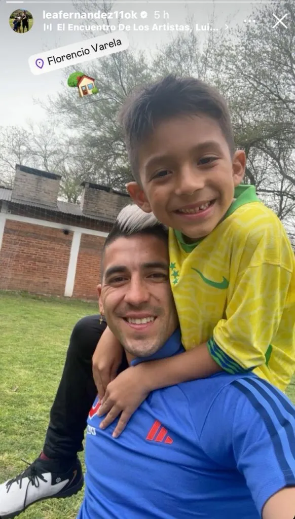 Lea junto a su amigo, Ramiro en Argentina (Instagram)