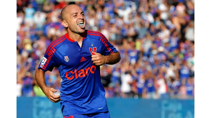 Gustavo Lorenzetti festejó el triunfo de Universidad de Chile contra Palestino.