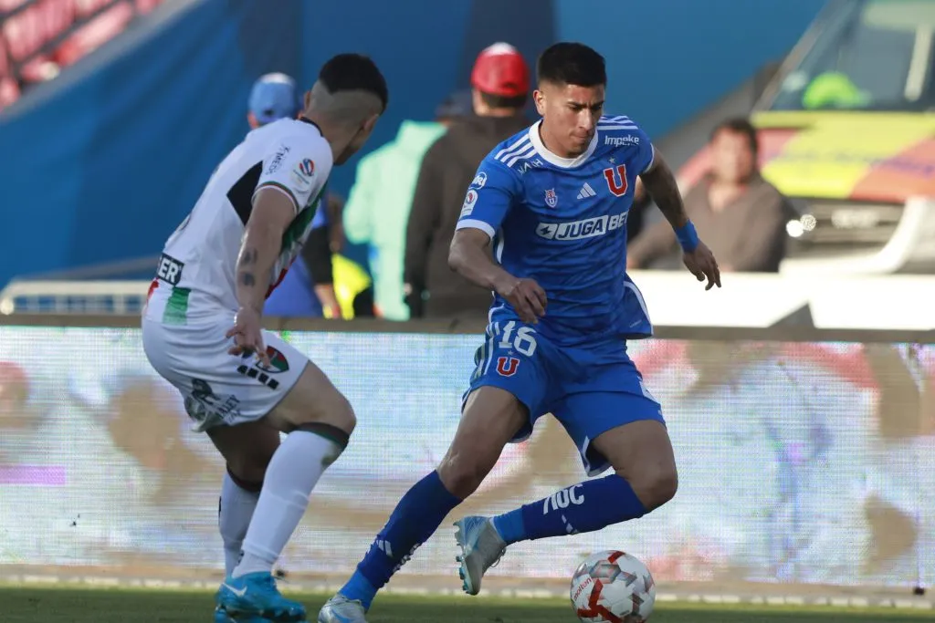 Matías Sepúlveda ganó espacio en el equipo de Gustavo Álvarez. (Foto: Photosport)