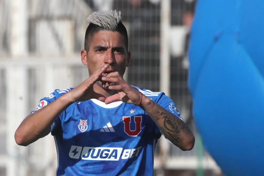 Fernández se ha transformado en una de las figuras de la U en el presente torneo | FOTO: Jonnathan Oyarzun/Photosport