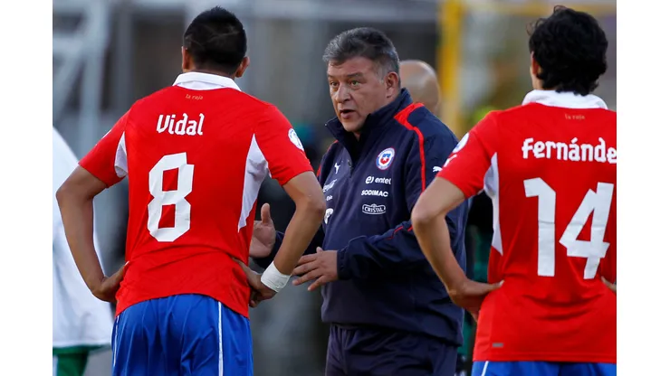 Claudio Borghi posiciona a Arturo Vidal en la discusión del mejor futbolista chileno de la historia. (Foto: Photosport)