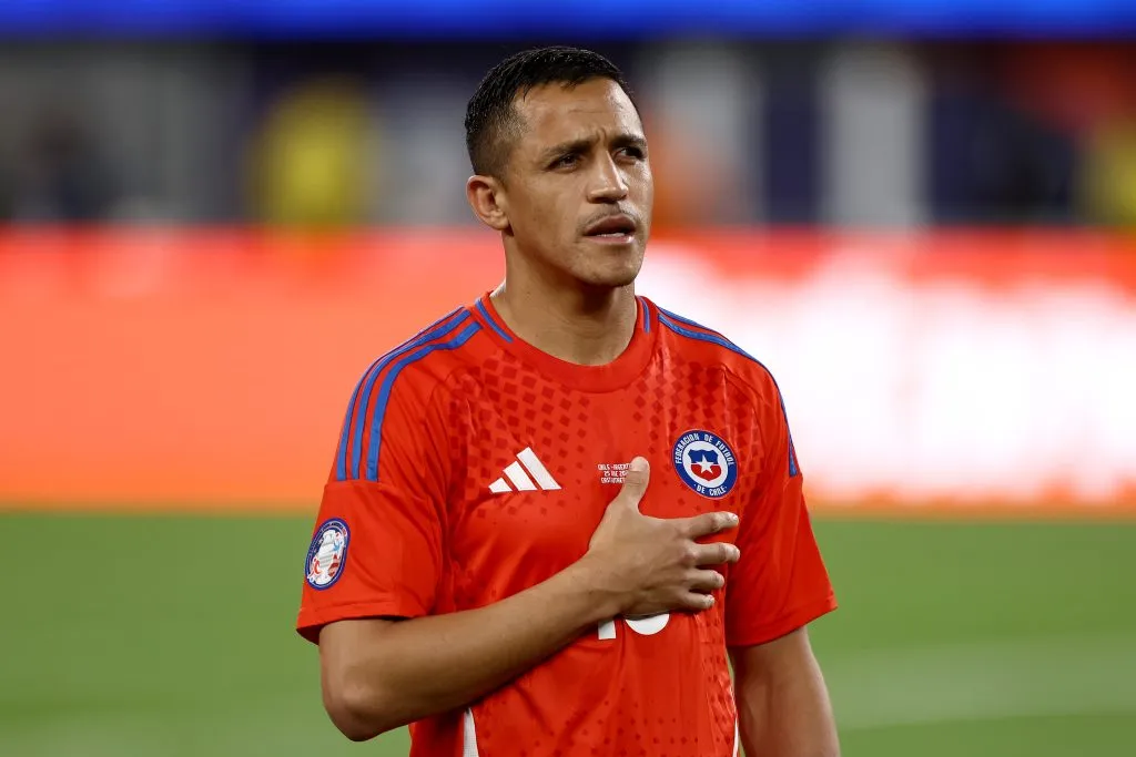 Alexis Sánchez sigue dándole malas noticias a La Roja (Foto: Getty)
