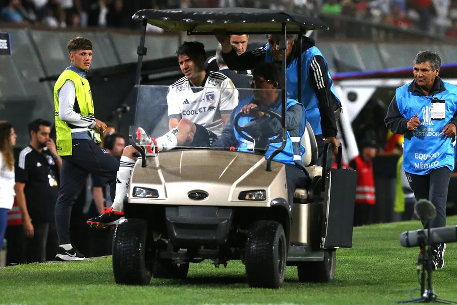 Fuentes se lesionó el 14 de marzo con Colo Colo. | Foto: Photosport