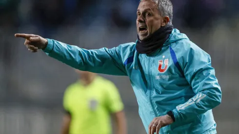 Gustavo Álvarez tomó una drástica decisión en Universidad de Chile.