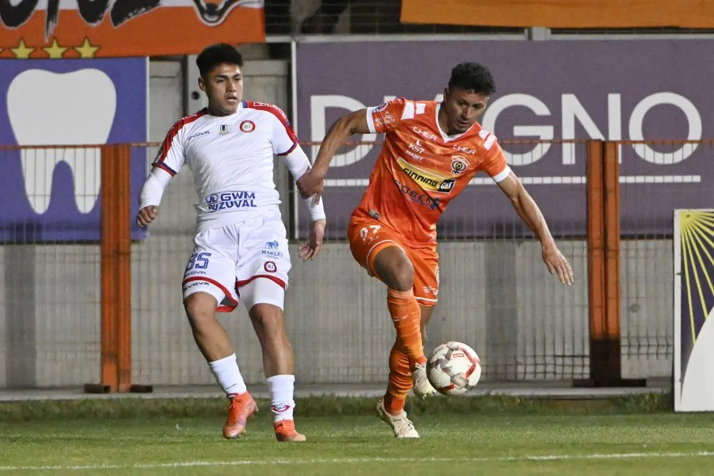Juan Carlos Soto avanza en su recuperación y podría integrarse a los trabajos del equipo en las próximas semanas. (Foto: Photosport)