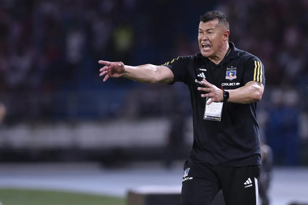 Jorge Almirón vino a Colo Colo para ser el director técnico del centenario. (Foto: Gabriel Aponte/Getty Images)