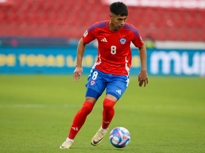 El Mago Valdivia le presta el ropero a Darío Osorio