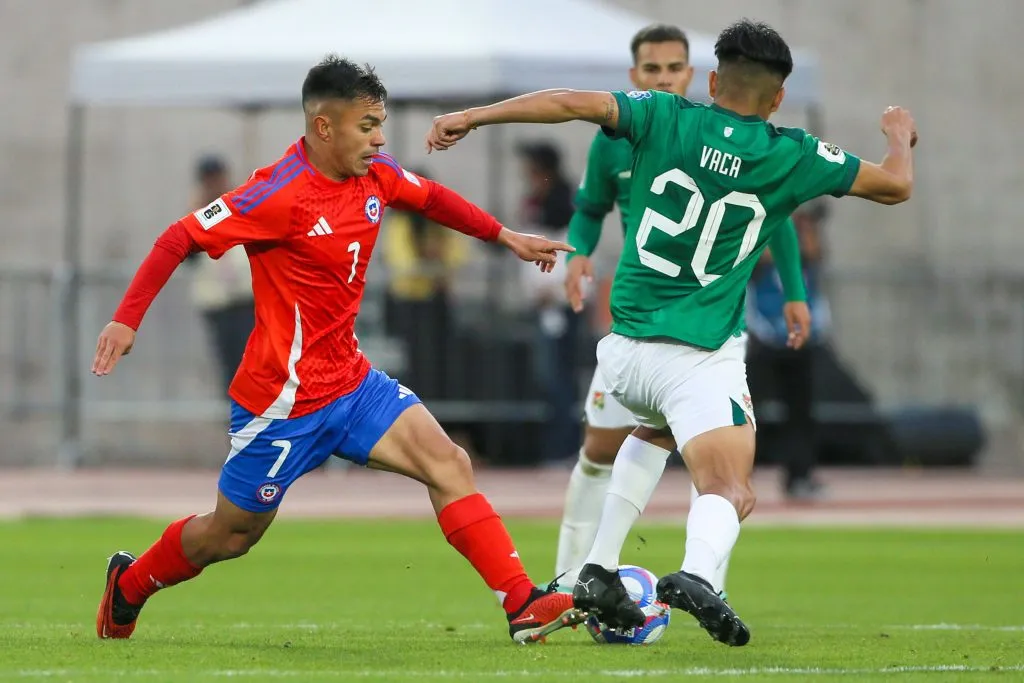 Fabián Estay destaca a Vicente Pizarro en la Selección Chilena. (Foto: Jonnathan Oyarzún/Photosport)