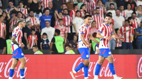 Paraguay consigue un gran triunfo ante Brasil en Asunción. (Foto: Getty)