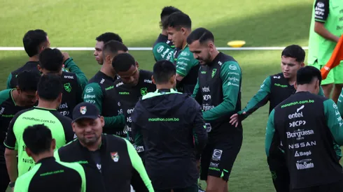 La Selección de Bolivia espera sacar un punto de su visita a Chile. (Foto: Javier Salvo/Photosport)