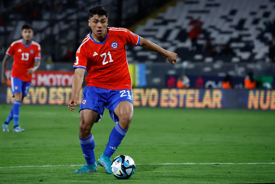 Solabarrieta postula a Pizarro para La Roja | Foto: Photosport