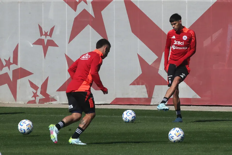 En La Roja buscan dejar atrás el partido con Argentina. | Foto: Photosport
