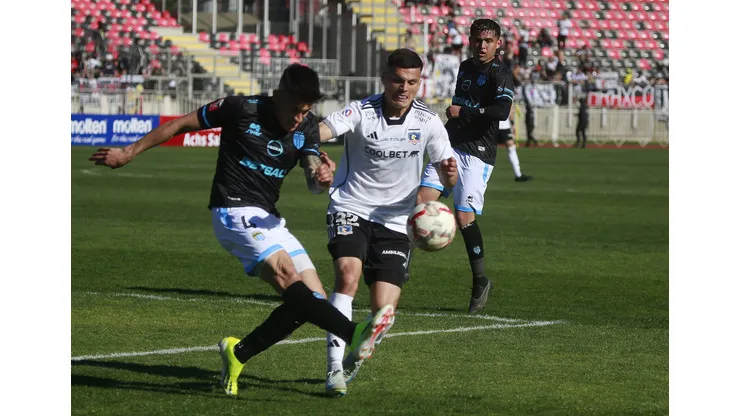 Magallanes venció a Colo Colo en Talca. (Foto: José Robles/Photosport)