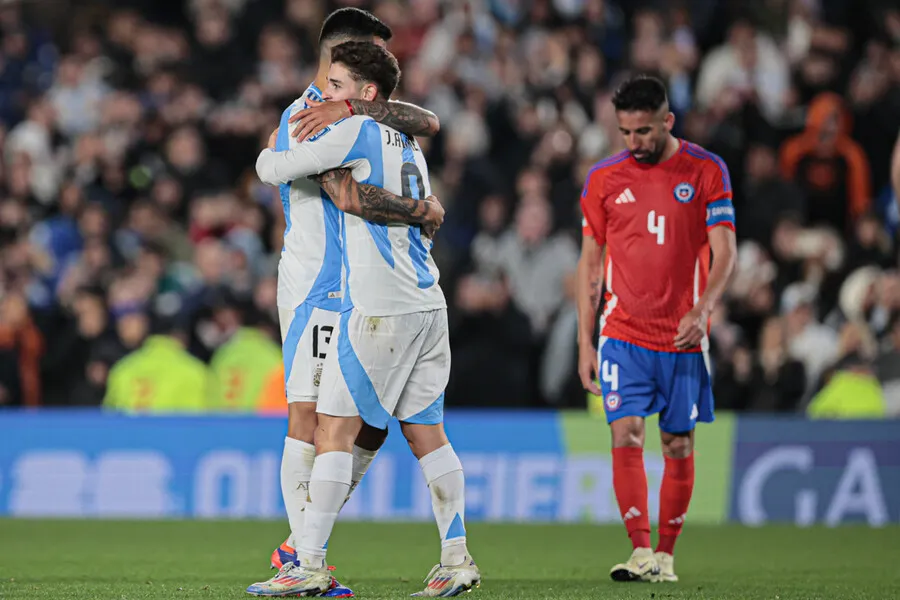 Chile sufre con la falta de gol. | Foto: Photosport