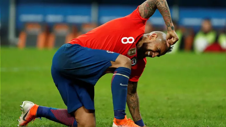 Ex jugador de la U pide que no llamen nunca más a Arturo Vidal a la selección chilena.