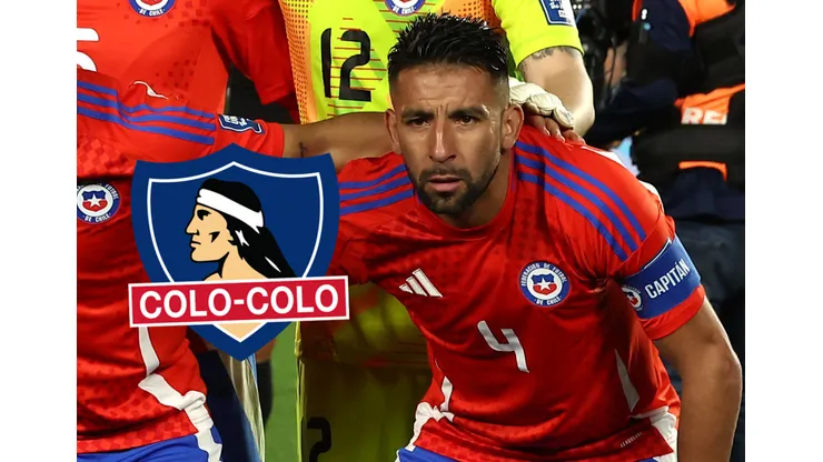 Mauricio Isla porta la jineta de capitán de Chile ante Argentina. (Foto: Photosport)