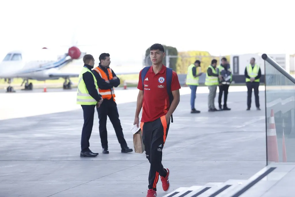 La mirada fija de Osorio en el duelo ante Argentina (Carlos Parra – FFCH)