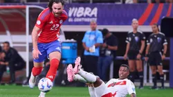 Ben Brereton se sube al avión de La Roja.