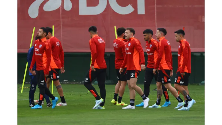 La Selección Chilena sufre importante baja en zona de ataque. (Foto: Photosport)