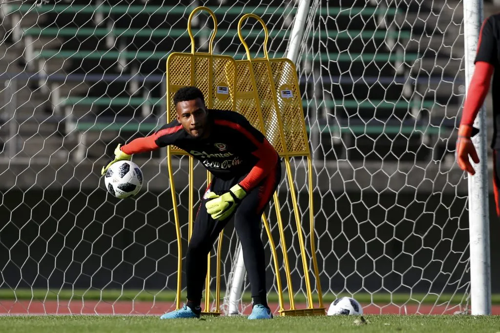 Vigoroux entrenando con La Roja | Foto: Andres Pina/Photosport