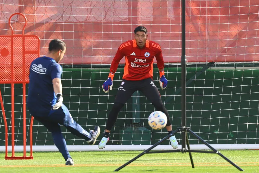 Brayan Cortés ya se entrena con la Selección Chilena. (Foto: Marcelo Hernández/Photosport)