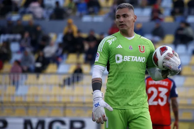 Cristóbal Campos recibió un importante mensaje de apoyo de Johnny Herrera.