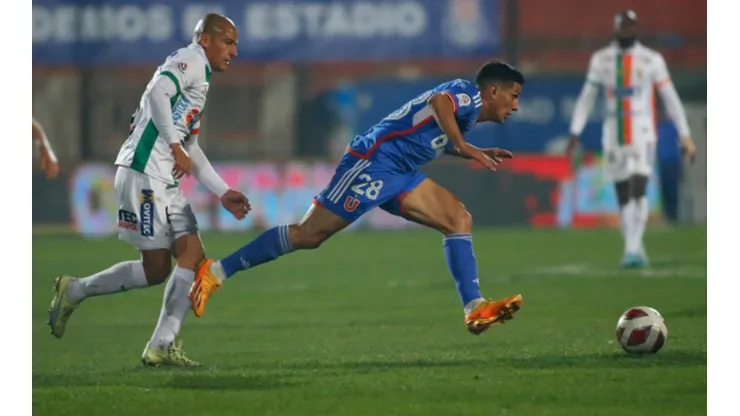 El registro que cumplirá el cuestionado Israel Poblete en Universidad de Chile ante Ñublense