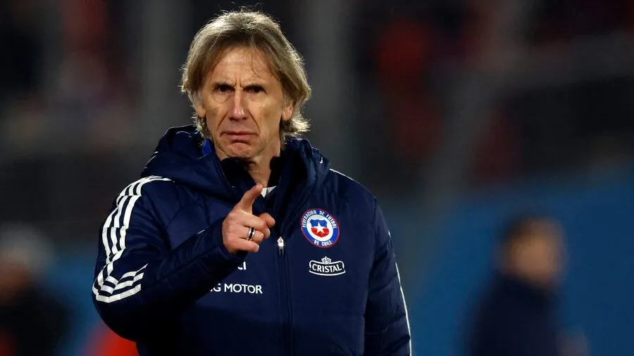 Ricardo Gareca no tiene claro el panorama con el próximo gran capitán de La Roja