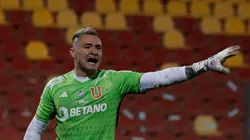 Campos defendiendo la camiseta de la U.