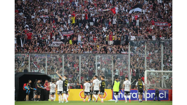 Colo Colo jugará con estadio lleno ante Deportes Iquique. (Foto: Photosport)