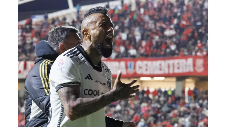 Arturo Vidal descarga su furia por la queja de la U (Foto: Photosport)