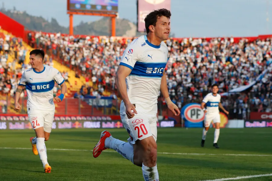 Tapia y su decisión por su futuro | Foto: Photosport