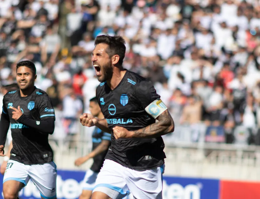 Larrivey y su presente en Magallanes | Foto: Photosport