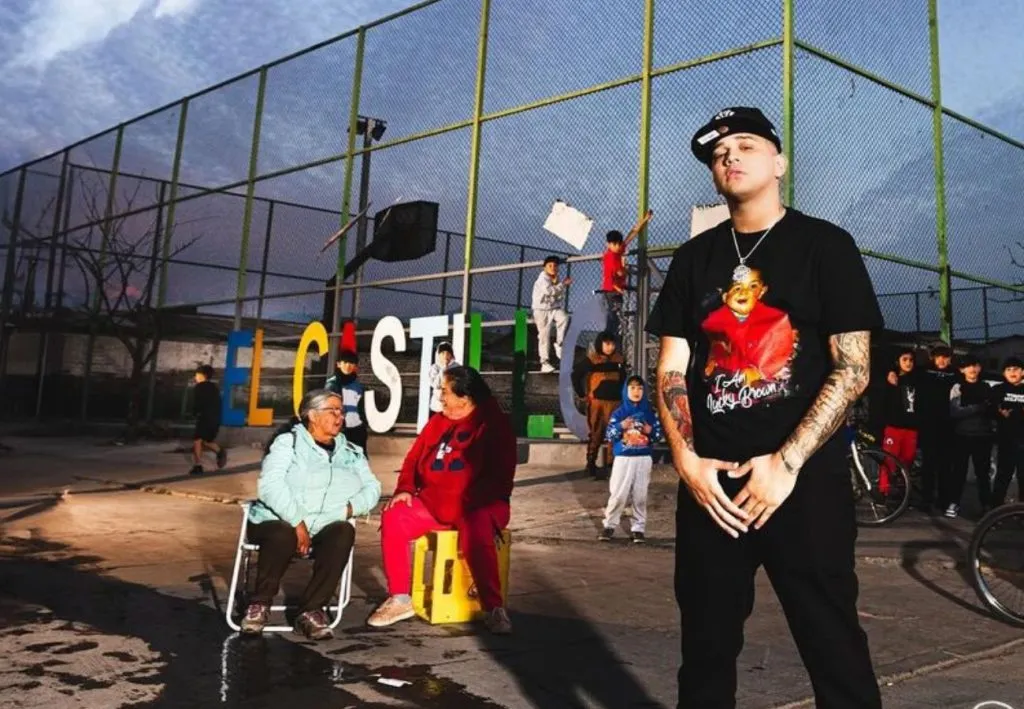 Lucky Brown estrenó su álbum. Es el regalón de los futbolistas de Colo Colo y Universidad de Chile.