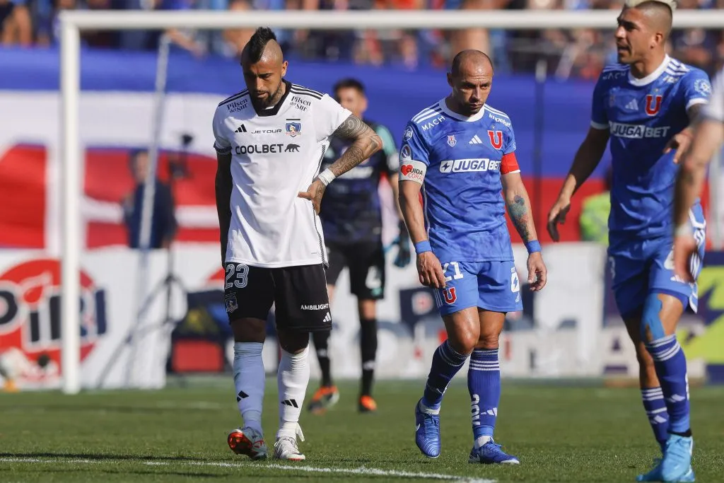 La U y Colo Colo pelean palmo a palmo por la lucha del título | FOTO: Felipe Zanca/Photosport