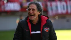 Salas ni ahí con el albo.