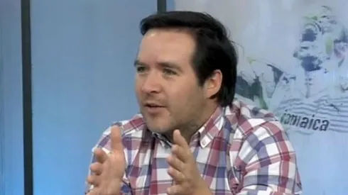 Caamaño no quiere escritoriazo en el fútbol chileno.