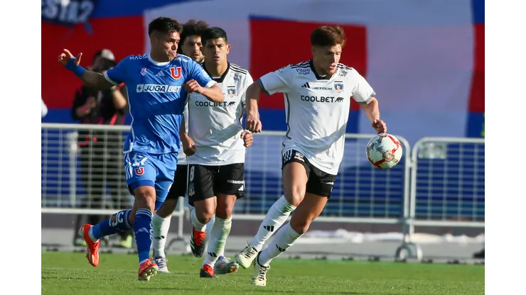 Informa que la U denuncia a Colo Colo. (Foto: Photosport)