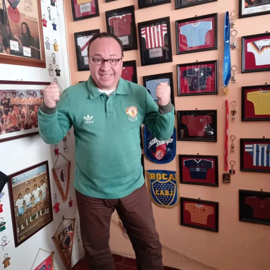 Paulo Flores estrenará su nuevo programa de entrevistas: “El Almanaque de Florete”.