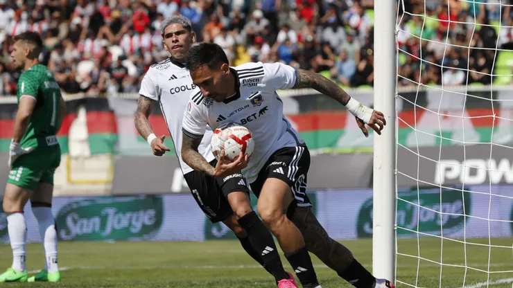 Colo Colo derrotó a Palestino en el Estadio Municipal de La Cisterna.