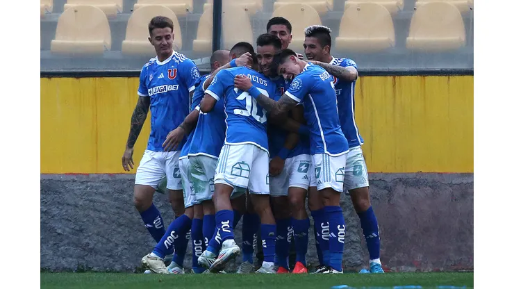 Raúl Toro celebra el triunfo de Universidad de Chile