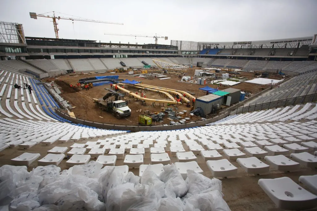 En Universidad Católica esperan que el nuevo San Carlos se inaugure en marzo u abril de 2025. (Foto: Photosport)