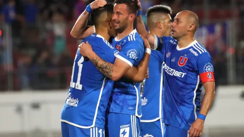 Universidad de Chile visita a Universidad Católica en la comuna de Independencia. (Foto: Photosport)