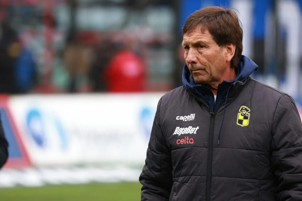 Fernando Díaz da por cerrada la pelea con su ex ayudante técnico.