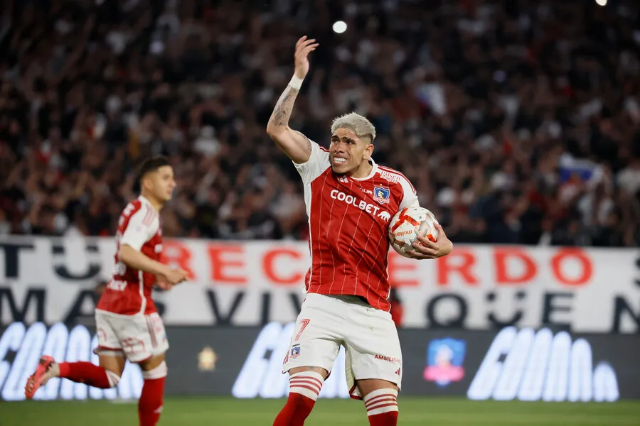 La ANFP le cortó las alas a Carlos Palacios. | Foto: Photosport