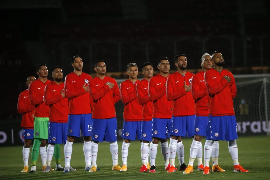 El himno de Chile es un momento muy emotivo| FOTO: Andres Pina/Photosport