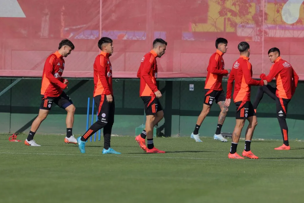 La Roja vive un complicado presente. (Foto: Photosport)