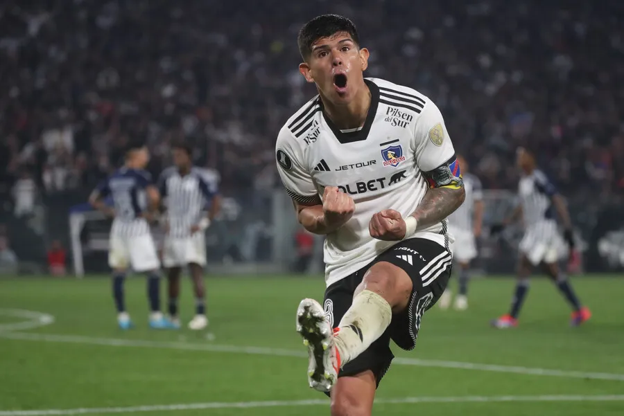 Pavez preocupa en Colo Colo | Foto: Photosport